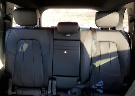 2023 Mercedes-Benz Glb 250 4Matic z USA, uszkodzony, nr VIN W1N4M4HB4PW336320